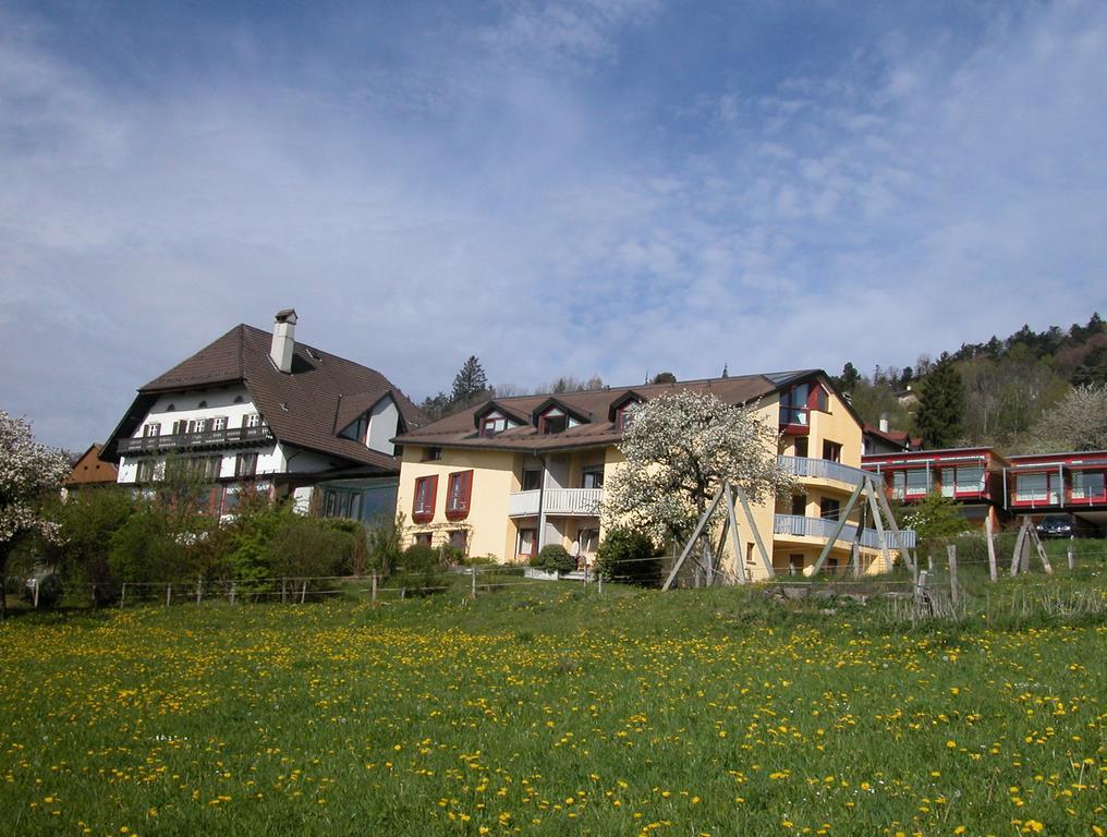 Ecohotel L'Aubier Montezillon Exterior photo